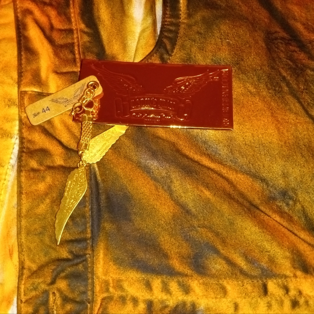 Robin Jeans - Picture 2 of 4